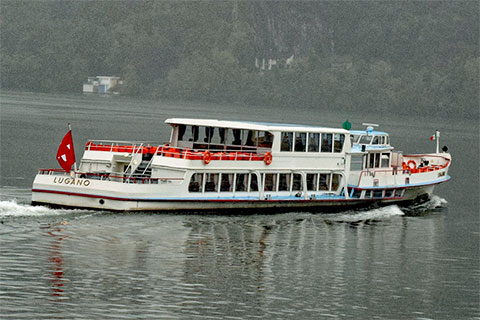 Das Motorschiff Lugano auf dem Luganersee (Lago di Lugano)